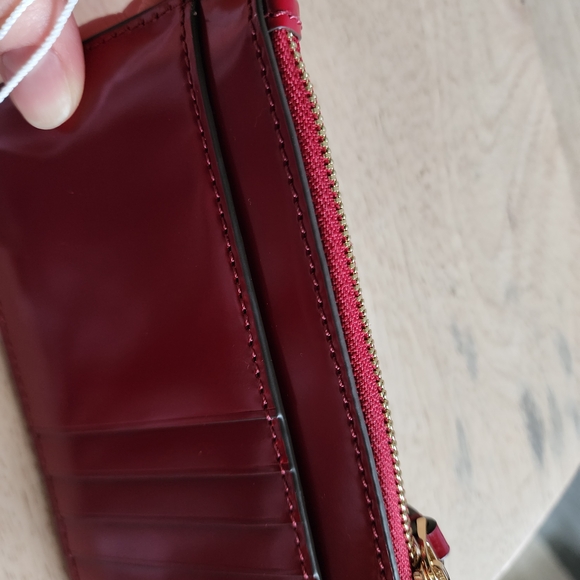 Tory Burch Red Patent Leather Wristlet - Picture 3 of 8